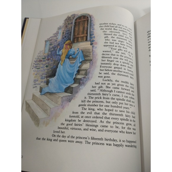 Favorite Tales Grimm Great Children's Stories Hardcover Illustrated Classics - Picture 12 of 14